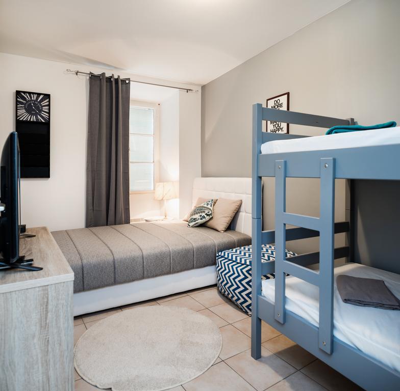 Apartments Vega Ljubljana Szoba fotó